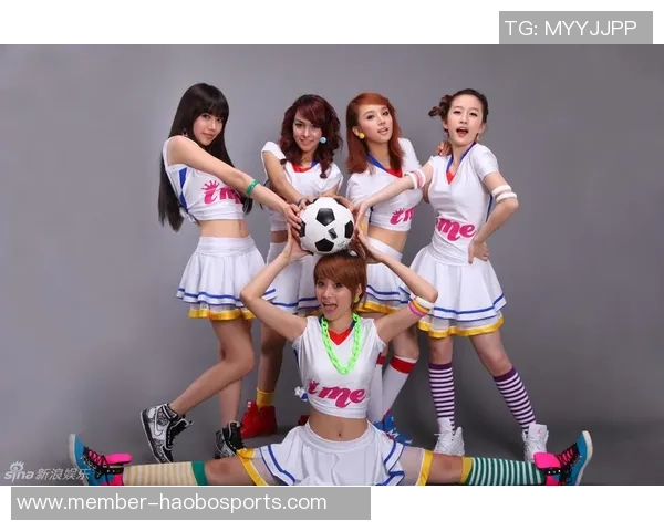 足球宝贝衫原制服的魅力与时尚搭配解析让你成为球场上的焦点